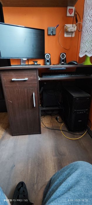 komputer stacjonarny