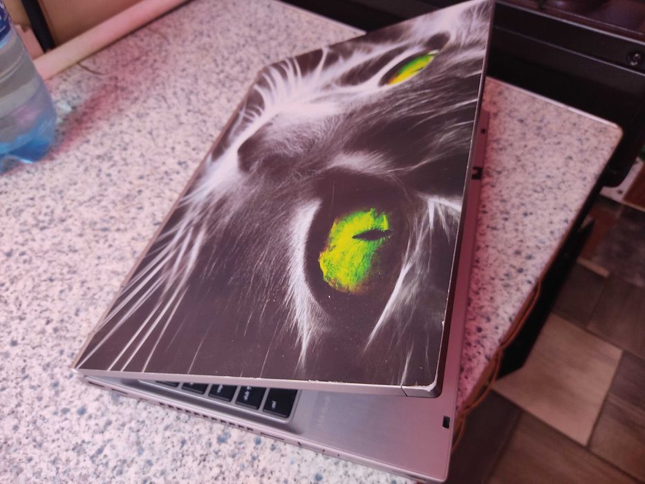 Ноутбук НР8570р 15.6"