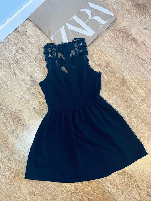 H&M piękna czarna sukienka koronkowa elegancka