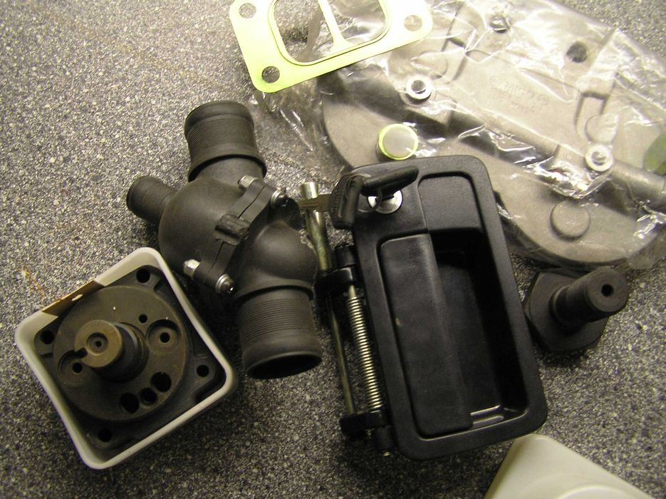 Тата пыльник ступици