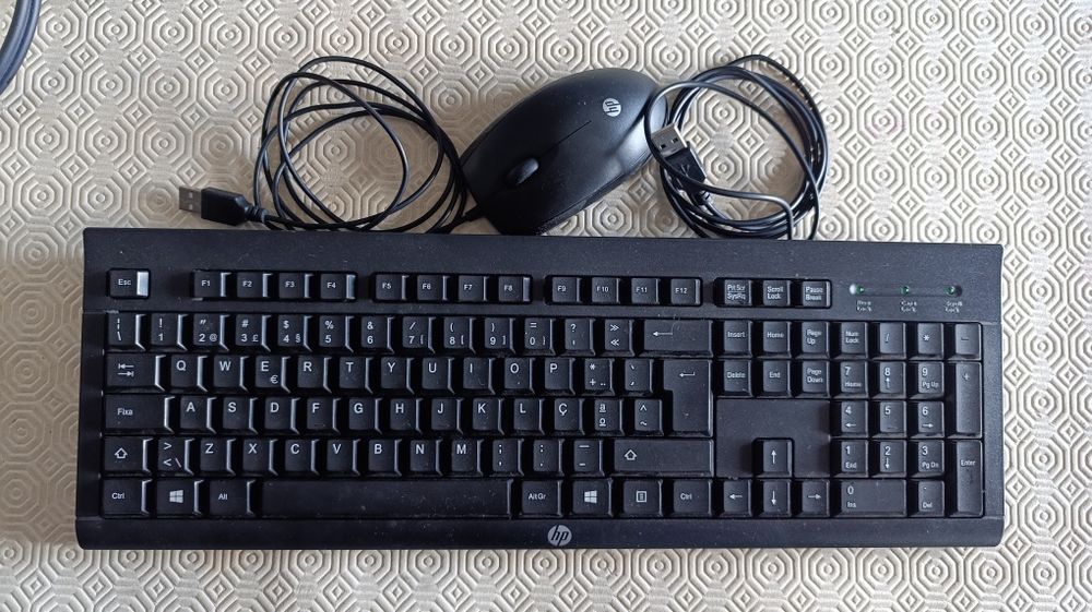 HP Keyboard and Mouse64585238203267120