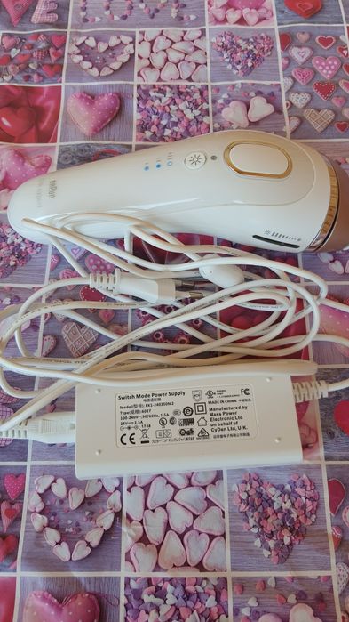 Фотоепілятор Braun Silk expert