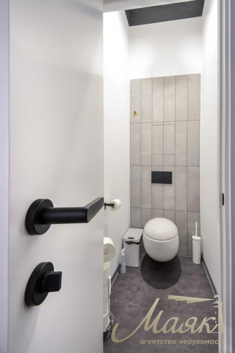 Аренда офиса 135м2 на ул.Саксаганского 120, Университет