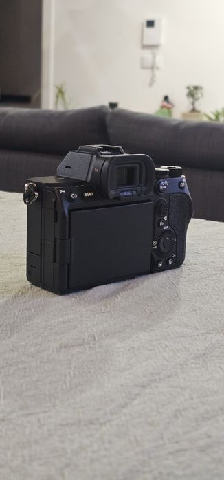 Sony A7 IV (A7IV) – Full Frame – Como Nova