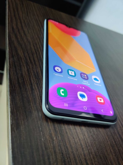Samsung galaxy M13