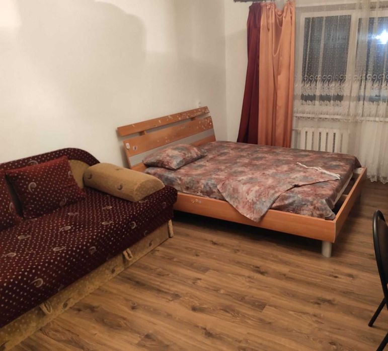 погодинно Квартира поруч з центром. документи