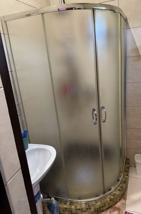 Душевая кабина б.у.