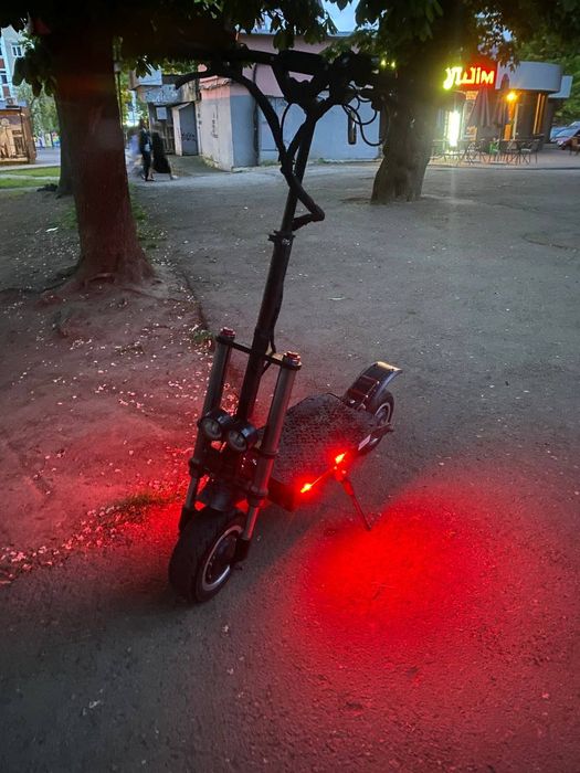 Електросамокат Zondoo zo3+