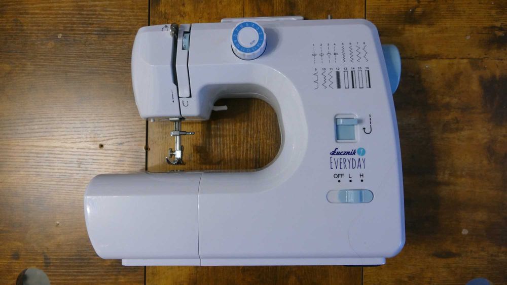 Maszyna do szycia Łucznik