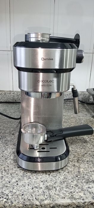Maquina de café Cecotec Cúmbia como nova