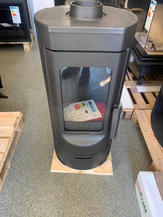 Піч Plamen Tara, Пламен, чавунна буржуйка, буржуйка, дрова