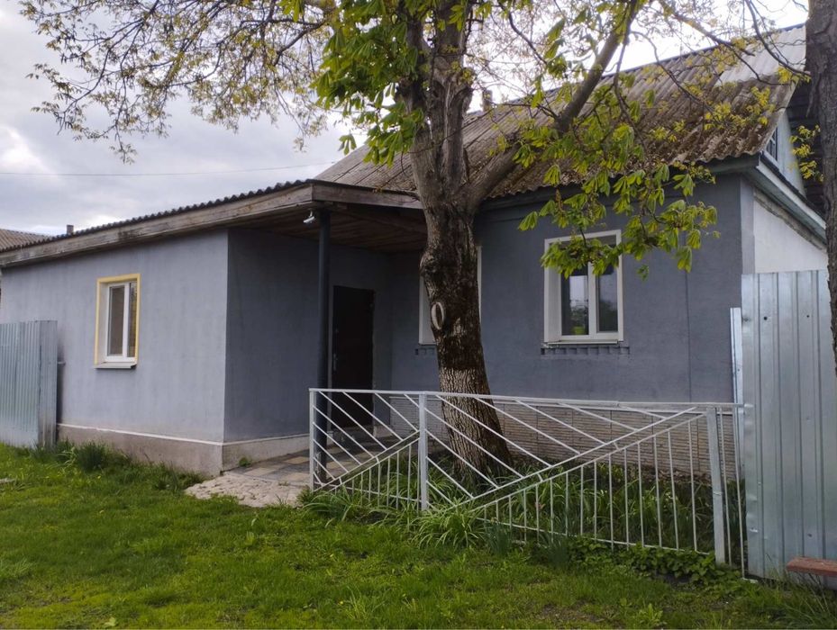 Продаж будинку с. Вороніж