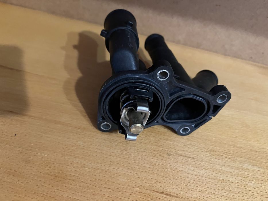 Термостат форд фокус