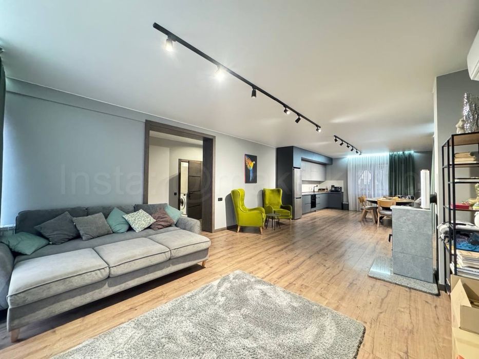 Без комісії/Продам будинок в Ужгороді/200 м2/5 сотих/Газове опалення