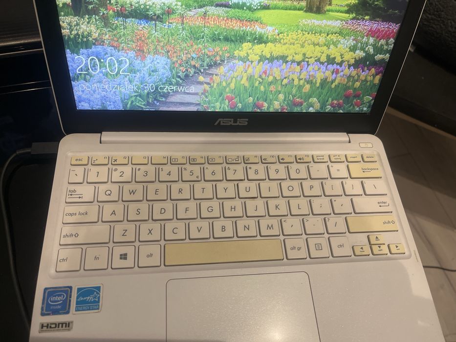 Laptop -  netbook ASUS i zegarek smartwatch