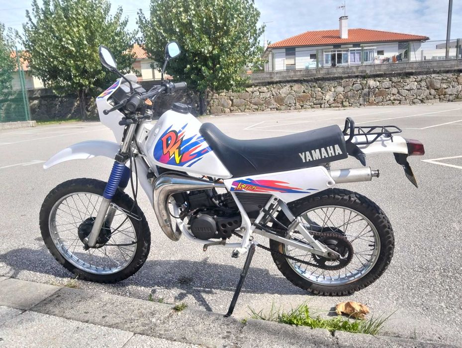 Yamaha DT 50 restaurada