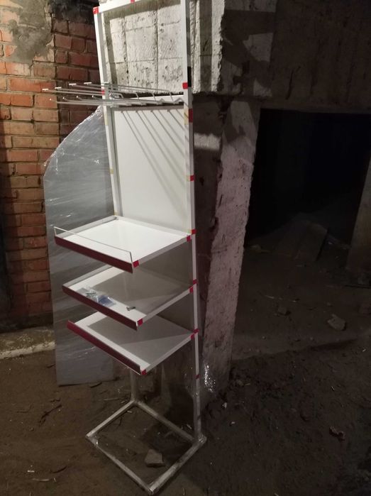 Стеллаж торговый