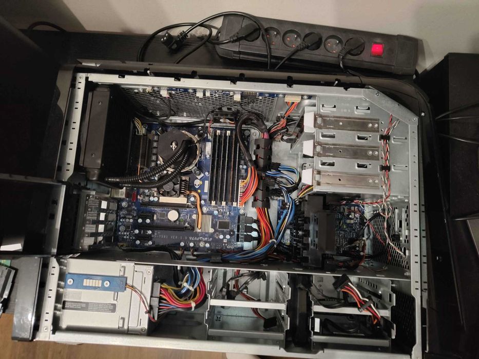 Retro komputer gamingowy Alienware Aurora R1 GTX 680 SLI + i7 950