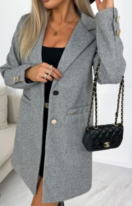 Płaszcz damski  nowy