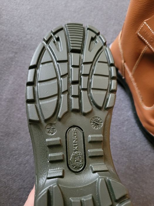 Buty robocze roz.45 skórzane bardzo wytrzymale