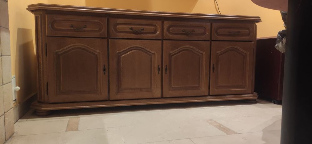 Witryna wisząca i komoda - dąb