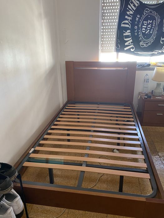 Cama de solteiro