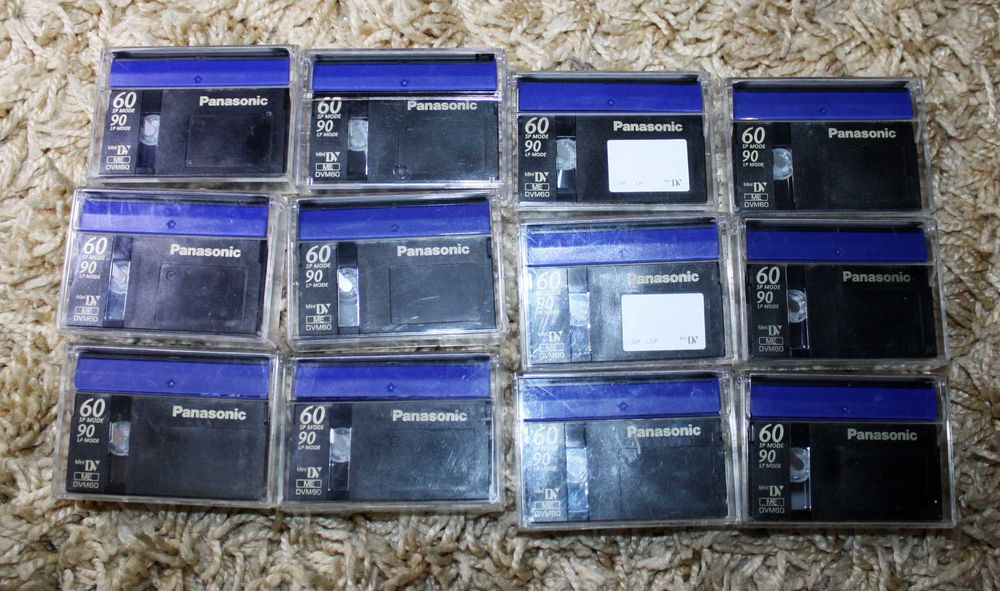 Відеокасети Б-У Mini DV-Panasonic . Касети Mini DV Sony для чистки.