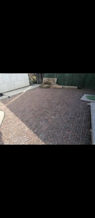 Укладка тротуарной плитки