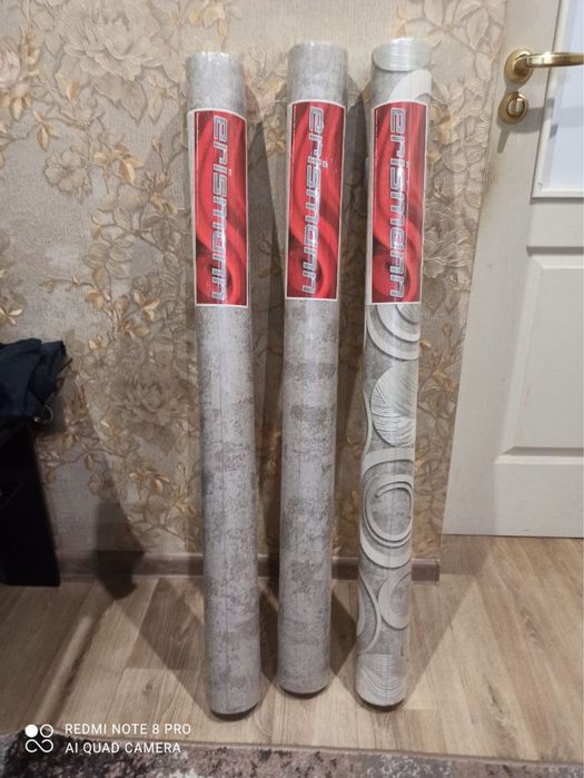 Продам обои erismann