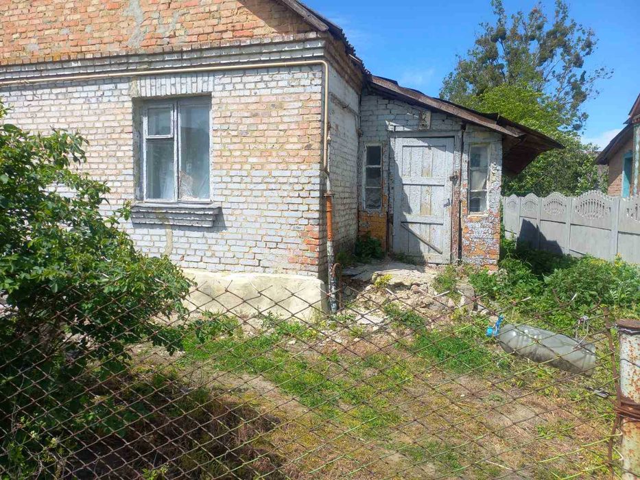 Продається частина будинку в м. Здолбунів
