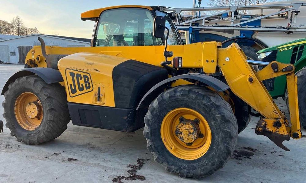 Ładowarka teleskopowa jcb 531-70