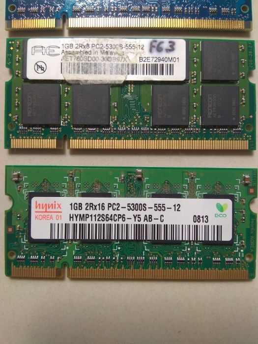 Várias memórias RAM para computador portátil