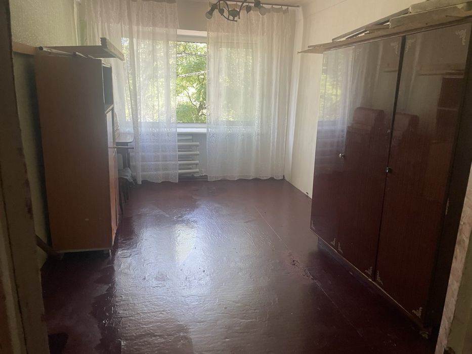 Продам 2х-кімнатну квартиру