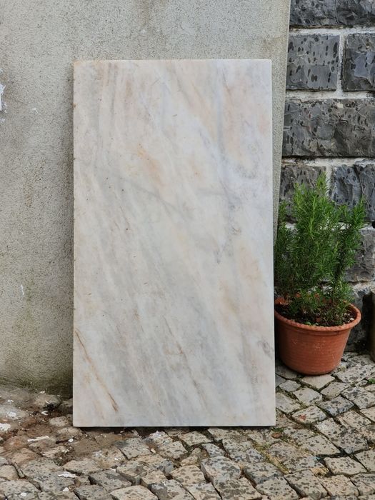 Pedra Mármore 91,7cm x 49,5cm x 3cm