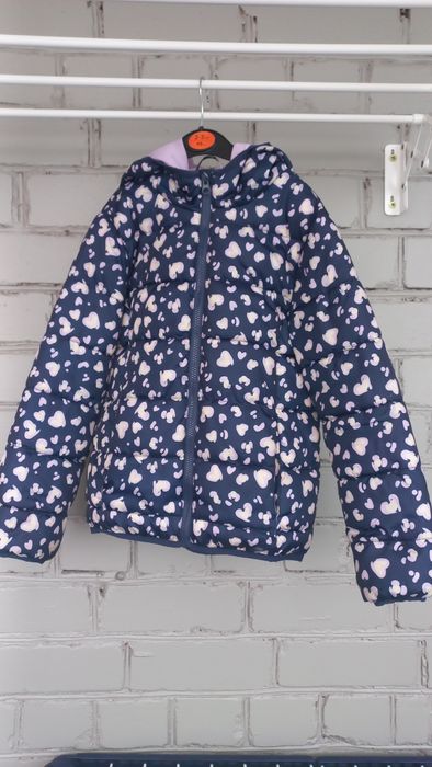 Куртка  sinsay 140 см