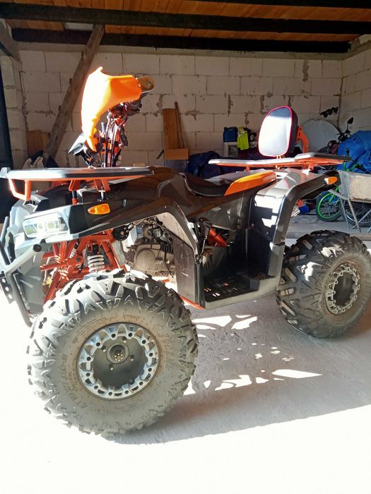 Продам квадроцикл 150кб