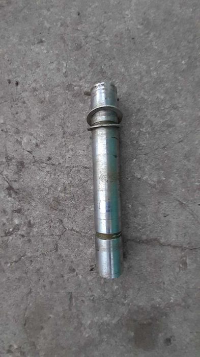 Палец  ковша  д-50 /  320мм