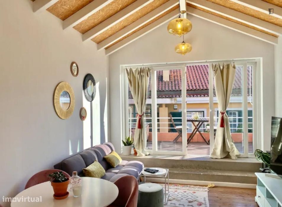 Apartamento com 1 quartos - localizado em Lapa Lisbon