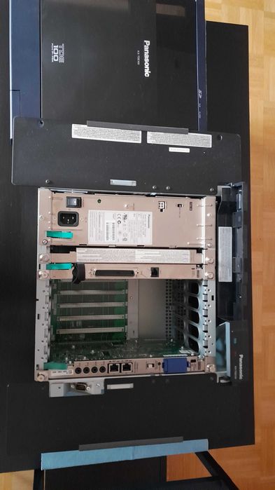 Centrala telefoniczna Panasonic KX-TDE 100.