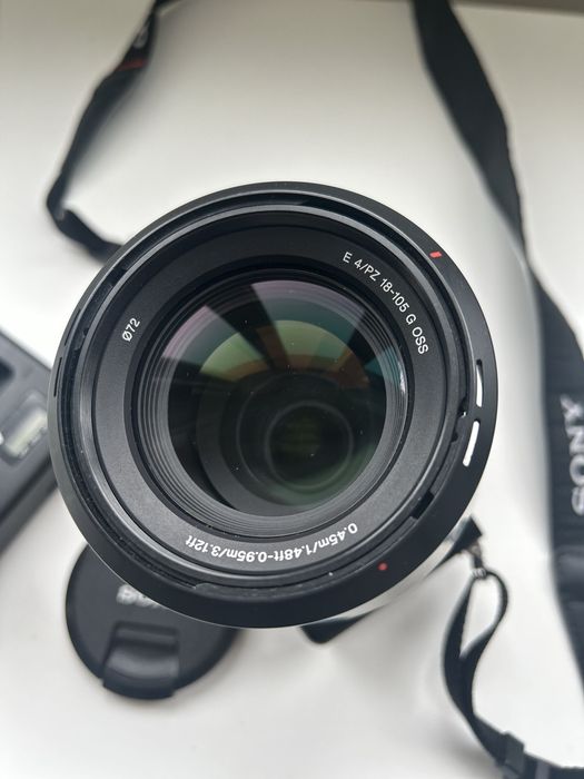 Sony E PZ 18–105 mm f/4.0 G OSS