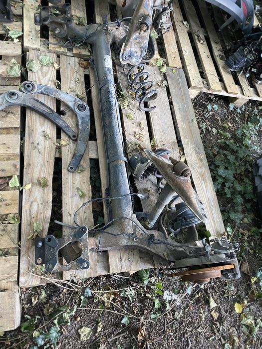 Belka tylna berlingo partner