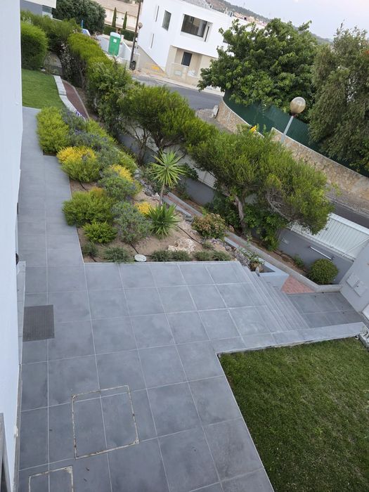 Pretende-se Serviço de Jardinagem em Oeiras