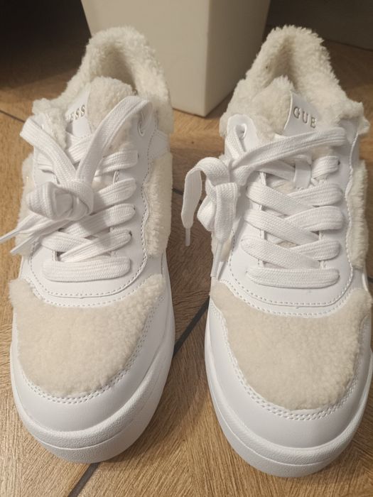 Sprzedam buty Guess