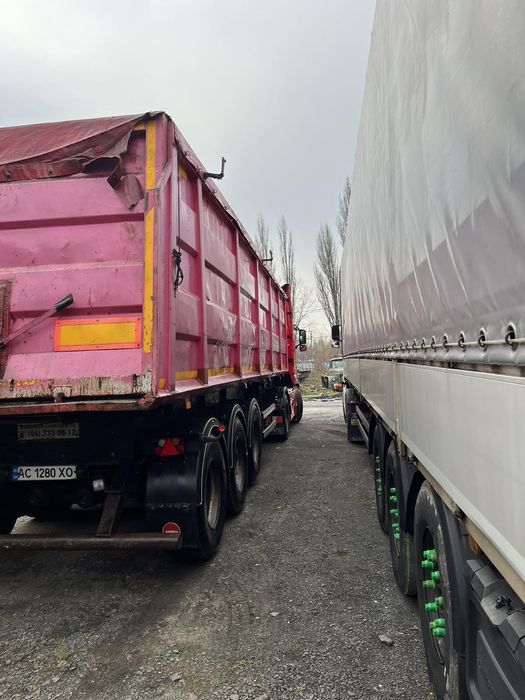 Напівпричіп самоскид.