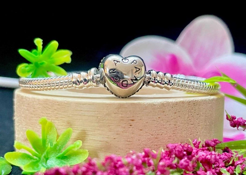 Bransoletka damska Pandora moments do charms s925