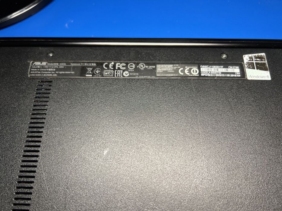 Ноутбук Asus Q302L НА ЗАПЧАСТИНИ