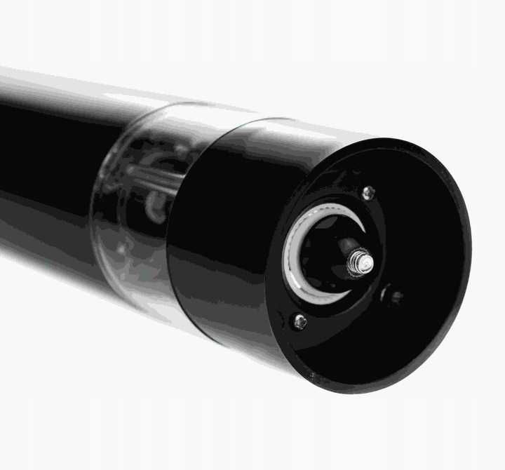 Młynek elektryczny do pieprzu/soli czarny. Powystawowy