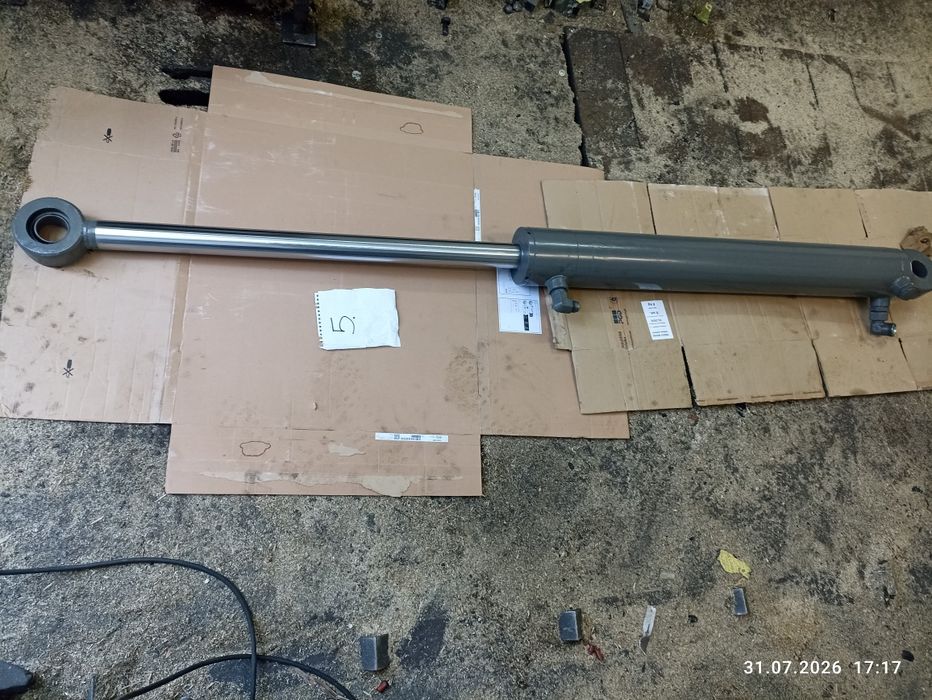 Siłowniki hydrauliczny dwustronnego działania