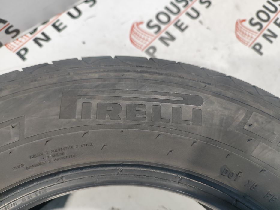 2 pneus semi novos 215-65R15C Pirelli - Oferta dos Portes