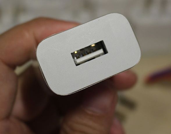 Зарядное устройство для смартфона XIAOMI MDY-08-EV original (2A QC 2)